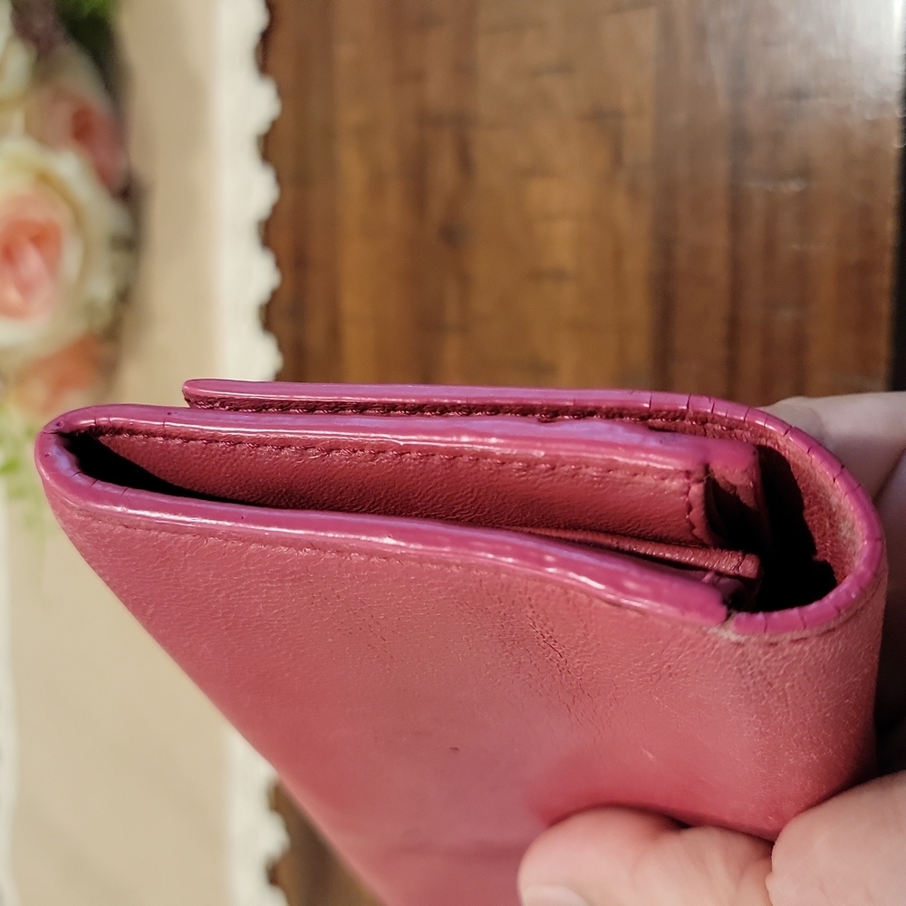 ‼️CLEARANCE SALE ‼️ Authentic Chloe pink long wallet - Picture 3 of 9